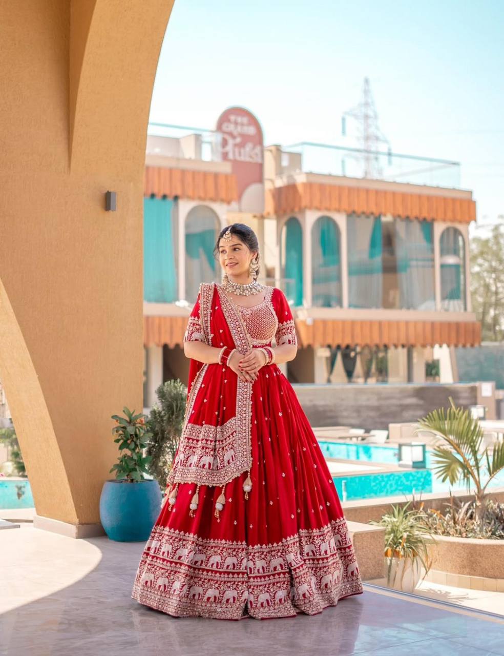 HEAVY GEORGETTE WEDDING SPECIAL LEHENGA