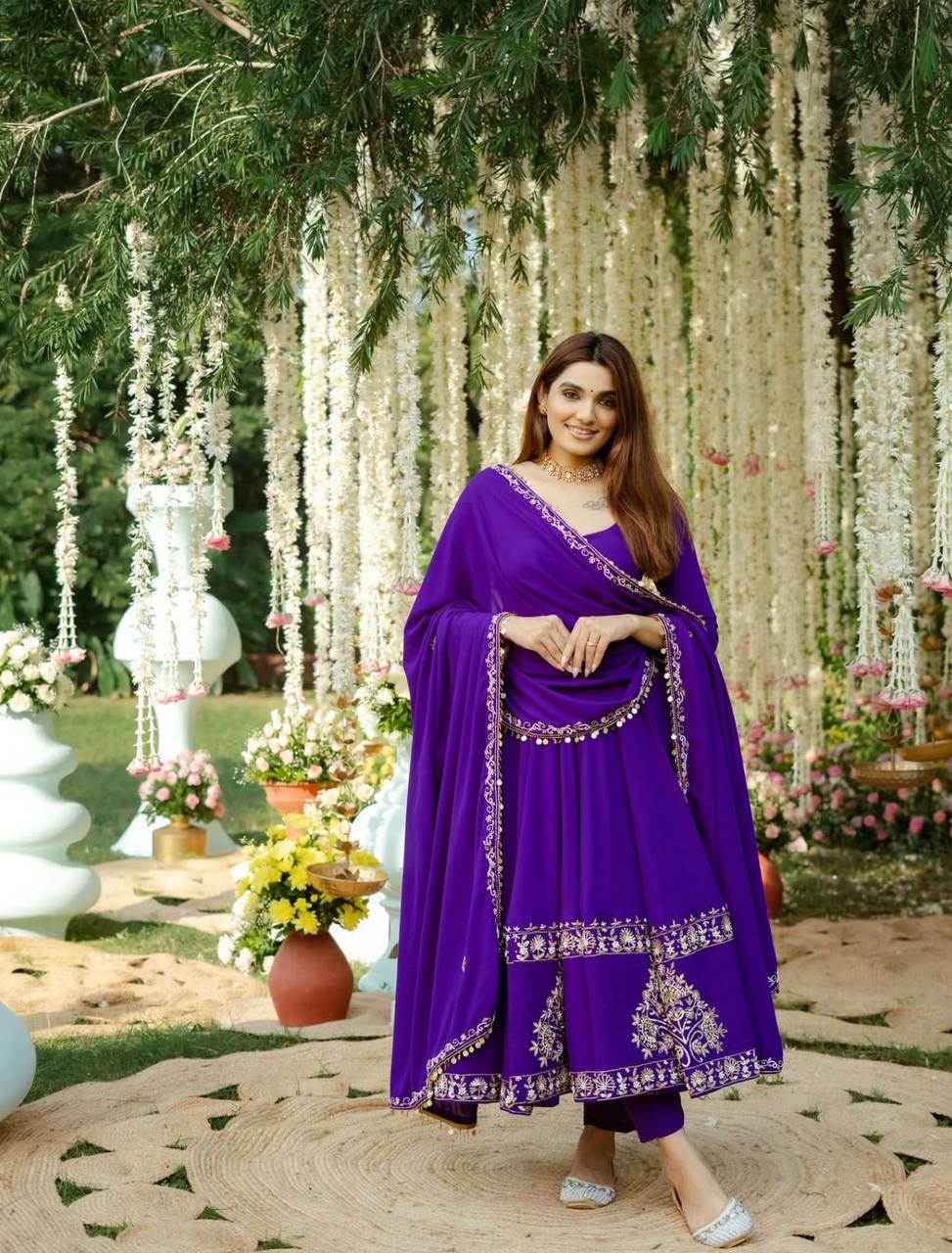HEAVY GEORGETTE ANARKALI SUIT