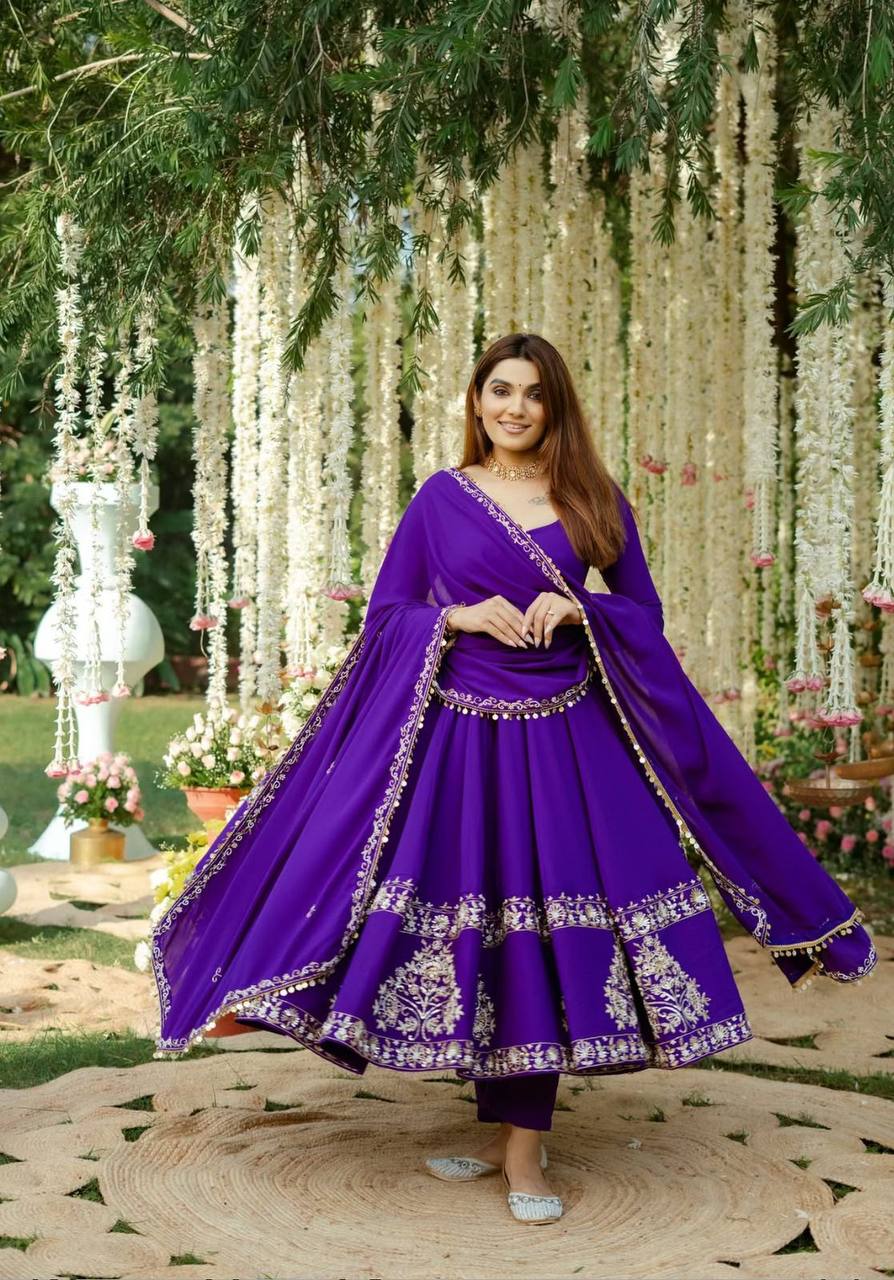 HEAVY GEORGETTE ANARKALI SUIT