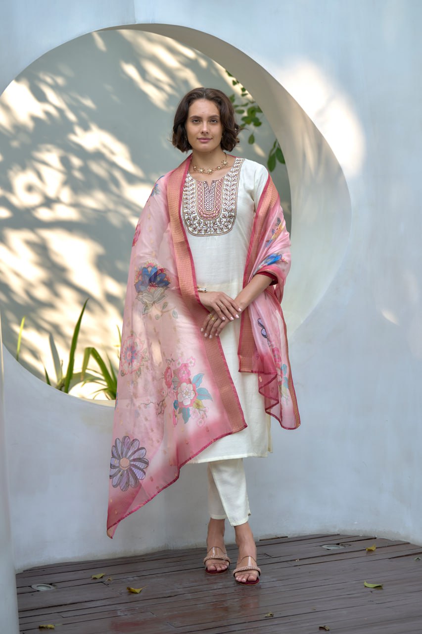 STRAIGHT WHITE KURTI PANT WITH DUPATTA