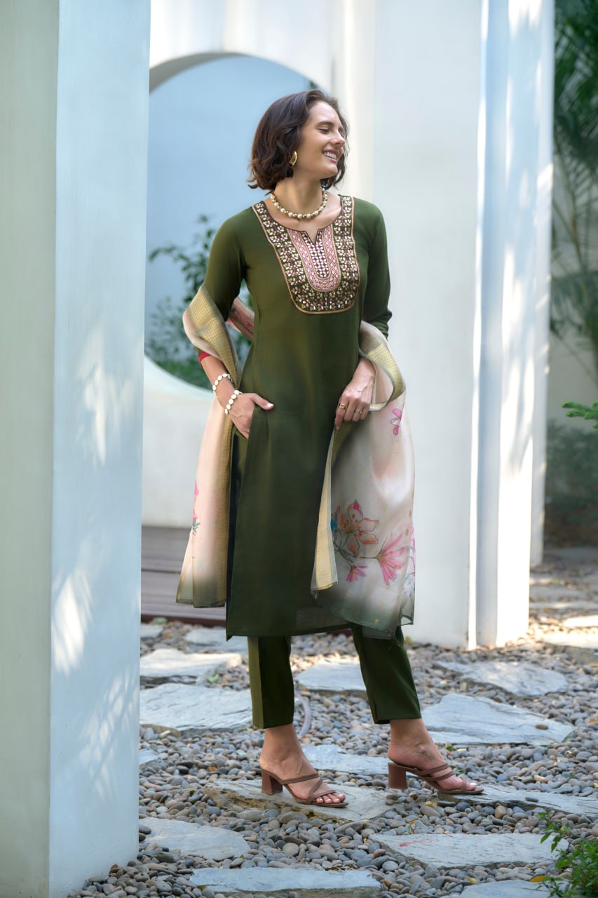 MEHENDI STRAIGHT KURTI PANT WITH DUPATTA