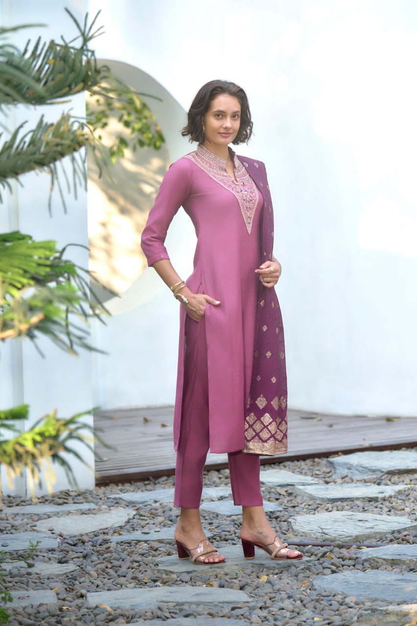 CHANDERI JACQUARD WITH EMBROIDERY WORK KURTI SET