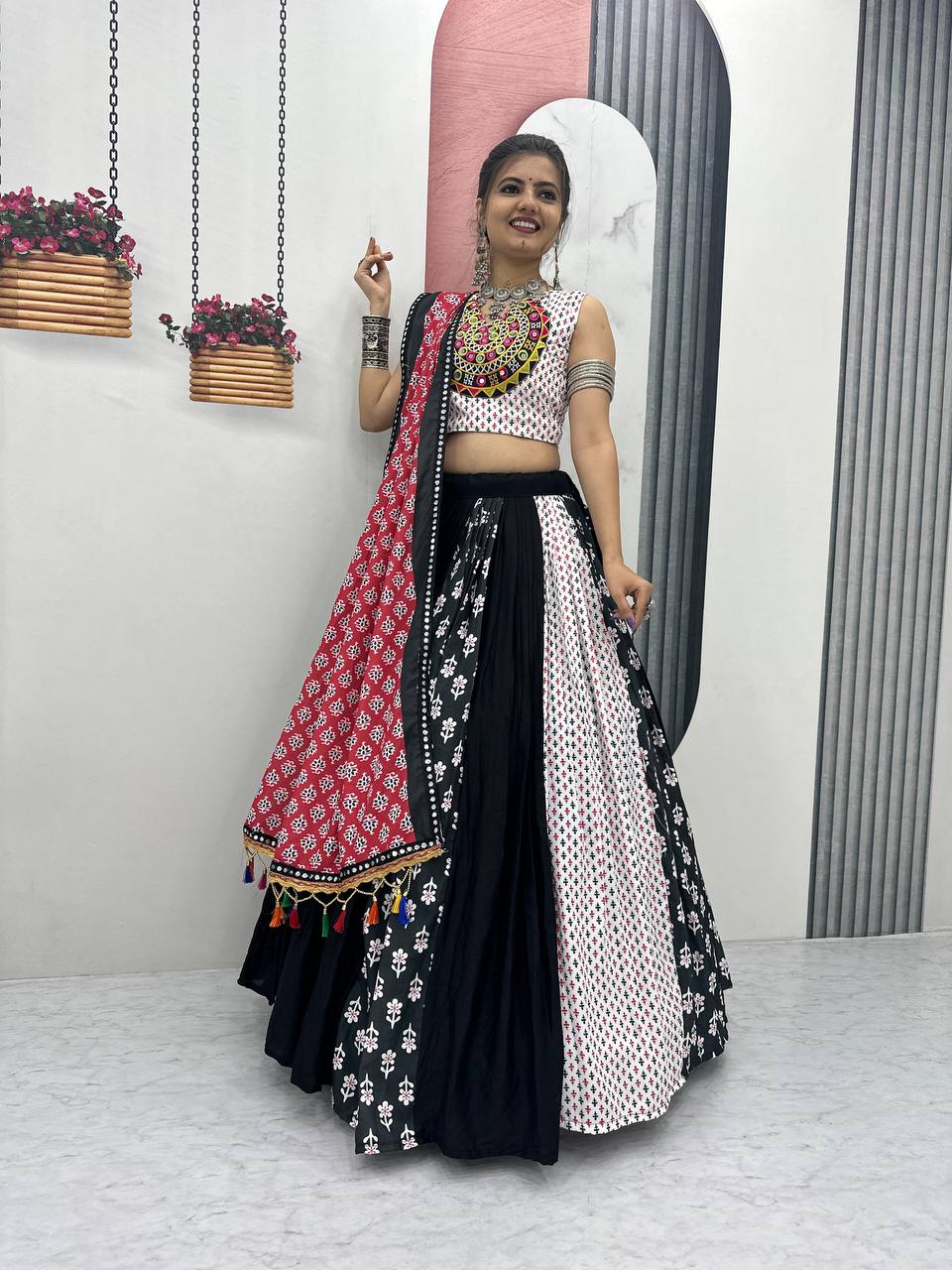 NAVRATRI SPECIAL 8 METER FLAIR BLACK LEHENGA CHOLI