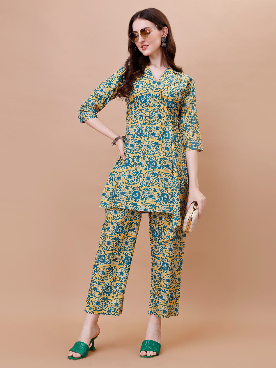 DAILY WEAR KURTI AND PANT SET