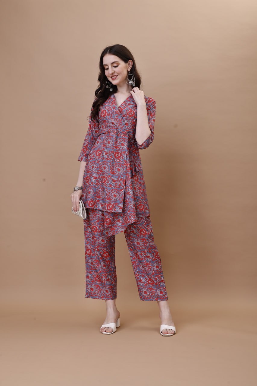 DAILY WEAR KURTI AND PANT SET