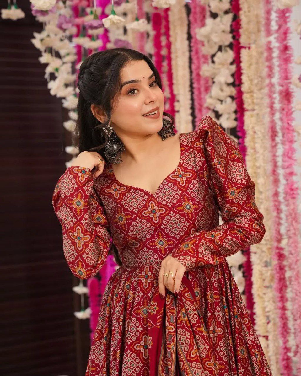 3 PIS SUIT SET IN BEAUTIFUL MULTIY COLOR FLOWER